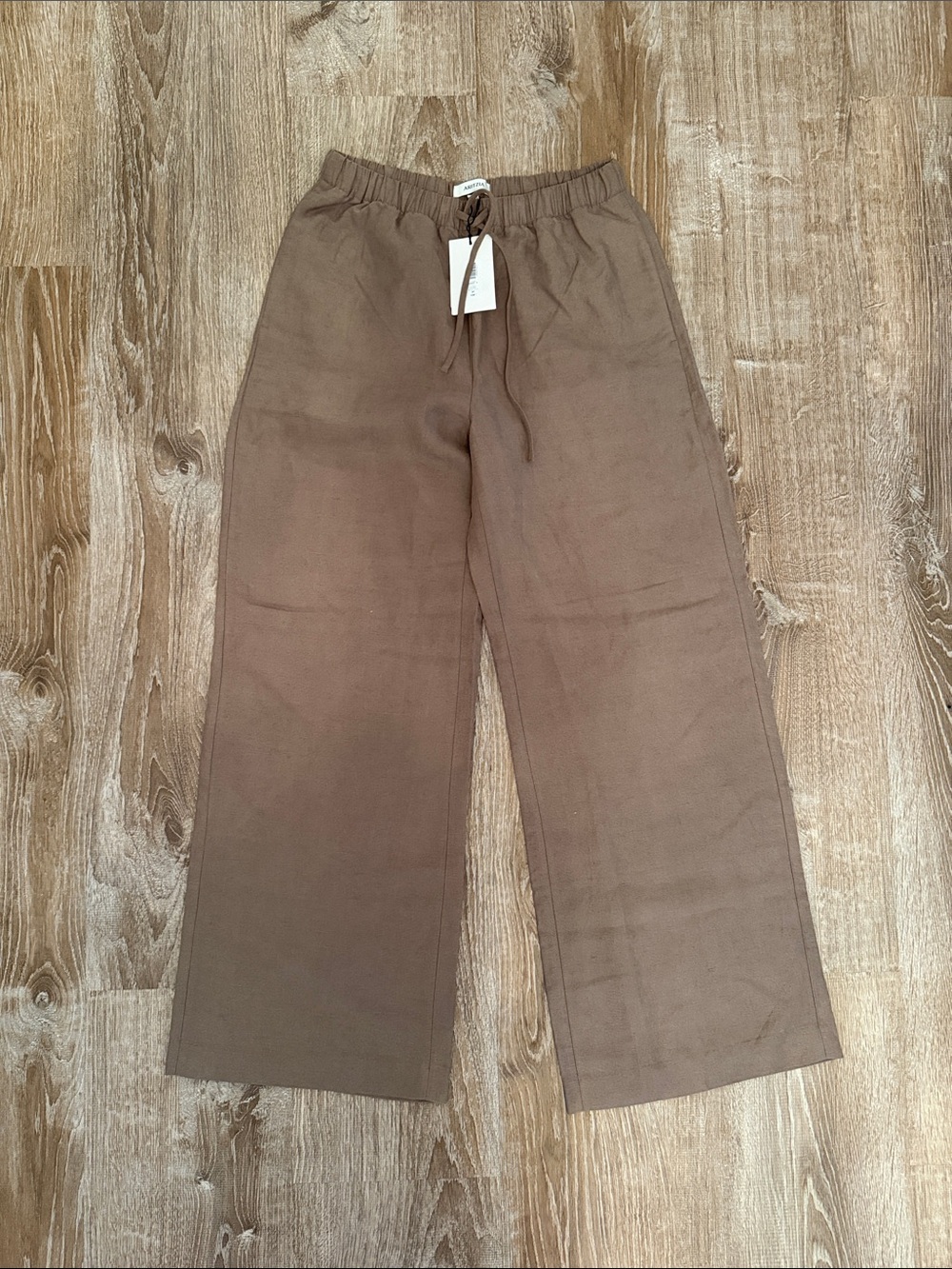 Aritzia women’s lodge pant cruise linen